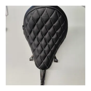 cafe 4 racer - Motone Khan Cobra sedadlo - Full Diamond Stitch - Triumph Bobber - Motone Triumph Bonneville 