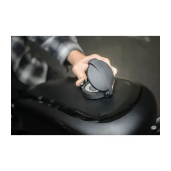cafe 4 racer -  Monza Cap Kit for Triumph and HD - Black - Motone Fuel Caps 