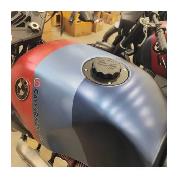 cafe 4 racer - BMW K75/100/1100 Čierny s čiernym uzáverom s Logom - Cafe4Racer Uzávery nádrže 