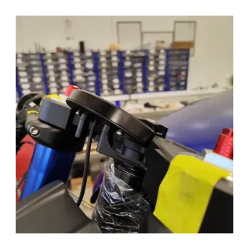 cafe 4 racer - Motogadget Motoscope PRO černý držák tachometru - Rebelmoto Horní okulár 